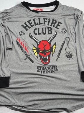 Stranger Things Hellfire Club Graphic Pajama Top - Gray/Red
